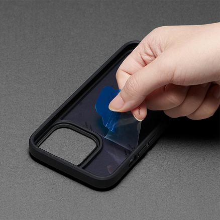 Чехол для iPhone 13 гибридный Spigen Ultra Hybrid матовый прозрачно-черный