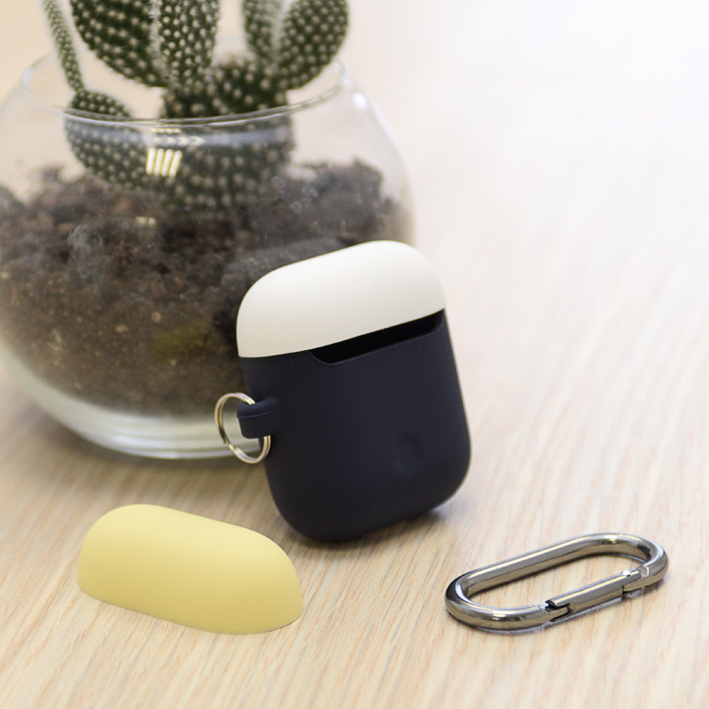 

Чехол для наушников AirPods силиконовый Nova Pastel Trio сине-белый