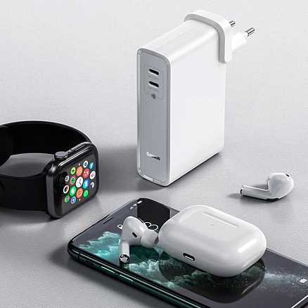 Зарядное устройство сетевое с USB и Type-C входами 5А 45W (быстрая зарядка QC 3.0, PD 3.0) + внешний аккумулятор 10000мАч Baseus GaN Power Station белое