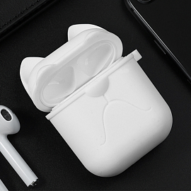 Чехол для наушников AirPods силиконовый Nova Grumpy Сat белый