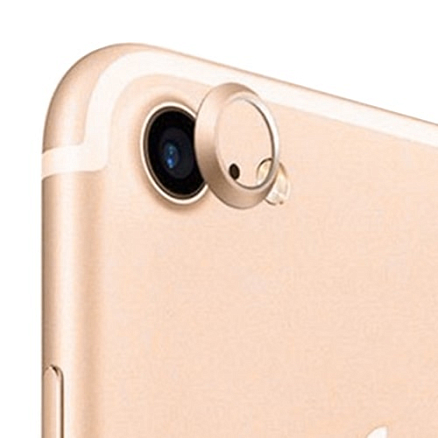 Защитное кольцо на камеру для iPhone 7, 8 золотистое