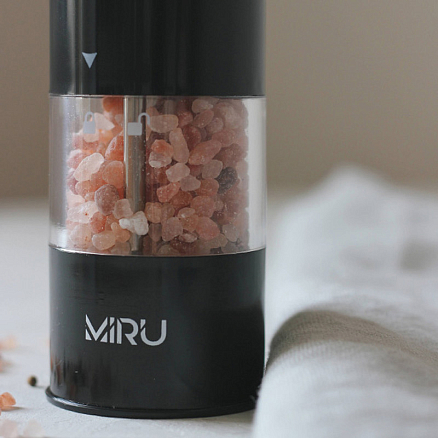 Электрическая мельница для специй Miru Blackcoal KA035 черная