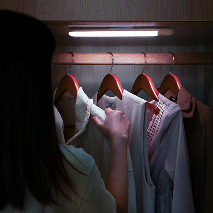 Светильник-ночник с датчиком движения Baseus Sunshine белый свет