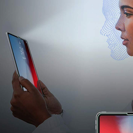 Защитное стекло для iPad Pro 12.9 2020, 2021 на экран противоударное Spigen Glas.TR Slim прозрачное