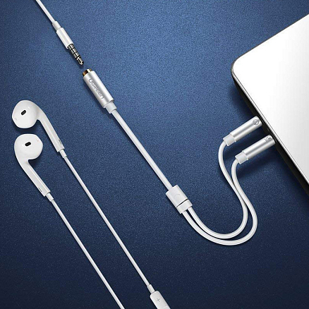 Кабель 3,5 мм - 2 х 3,5 мм наушники и микрофон (мама - папа, папа) длина 22 см Ugreen AV140 белый