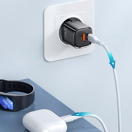 Зарядное устройство сетевое с USB и Type-C входами 33W GaN McDodo CH-0151 (быстрая зарядка PD, QC) черное