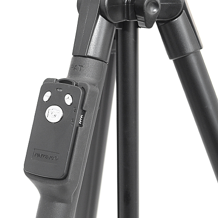 Штатив для телефона или фотоаппарата Yunteng VCT-5208 высота 125 см с пультом Bluetooth для съемки черный