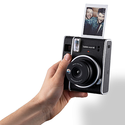 Фотоаппарат мгновенной печати Fujifilm Instax Mini 40 черный