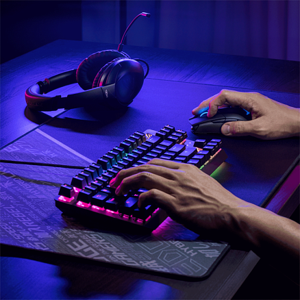 Наушники Asus ROG Strix Go в разъем Type-C полноразмерные с микрофоном игровые черные