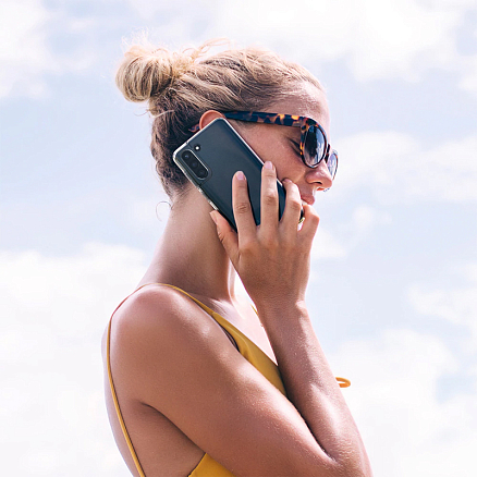 Чехол для Samsung Galaxy S21 FE гелевый ультратонкий Spigen Liquid Crystal прозрачный