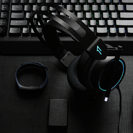 Наушники 1More Spearhead VR H1005 7.1 полноразмерные с микрофоном игровые черные