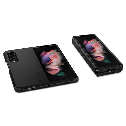 Чехол для Samsung Galaxy Z Fold 3 гибридный для экстремальной защиты Spigen Tough Armor черный