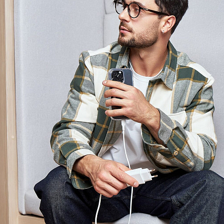 Зарядное устройство сетевое USB 18W с кабелем Type-C Rocket Slot Combo (быстрая зарядка QC, PD) белое