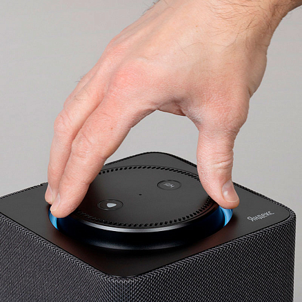 Умная колонка Яндекс Станция Макс с Алисой YNDX-0008 черная + пульт