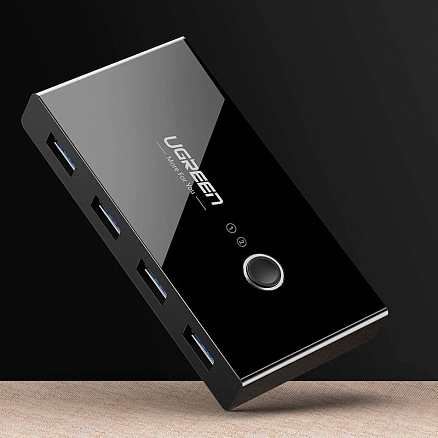 USB 3.0 Switch 2х4 порта (2 USB входа на 4 USB выхода) Ugreen US216 с питанием MicroUSB черный