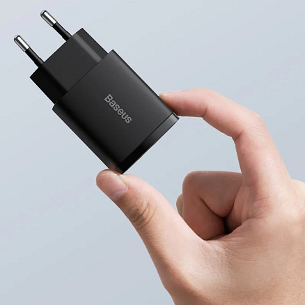 Зарядное устройство сетевое с USB и Type-C входами 3А 20W Baseus Compact CCXJ-B01 (быстрая зарядка PD, QC 3.0) черное