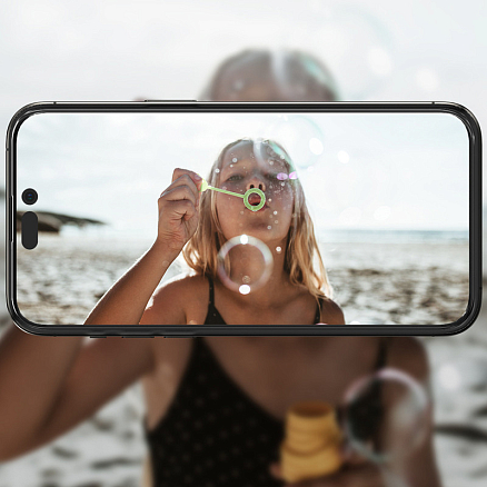 Защитное стекло для iPhone 14 Pro на экран Spigen Glas.TR Slim HD прозрачное