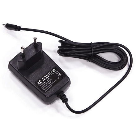 Игровая приставка Retro Genesis HD Wireless 8Bit 300 игр с двумя беспроводными геймпадами красно-белая