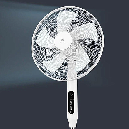 Вентилятор напольный Electrolux EFF-1020i белый