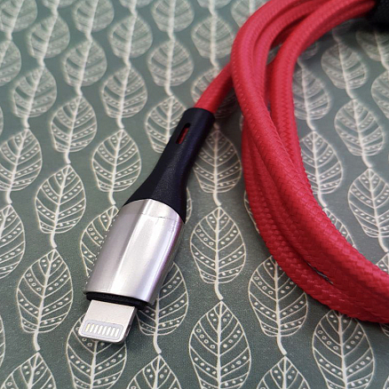 Кабель USB - Lightning для зарядки iPhone 1 м 2.4А плетеный Baseus Horizontal красный