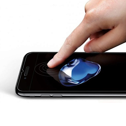 Защитное стекло для iPhone 7, 8, SE 2020, SE 2022 на экран Spigen Glas.TR Slim HD прозрачное