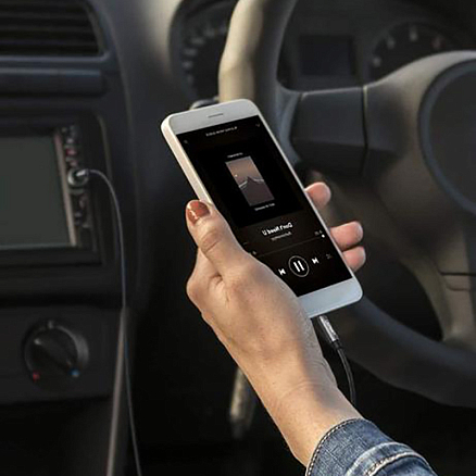 Кабель 3,5 мм - 3,5 мм (стандартный аудио разъем) Aux 1 метр плетеный Ugreen AV112 черный