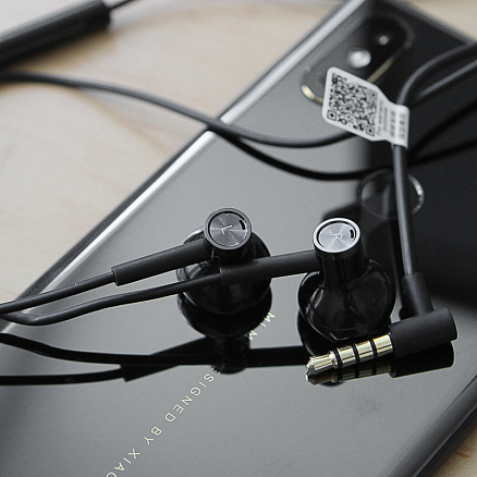 Наушники Xiaomi Dual Driver вкладыши c микрофоном и пультом черные