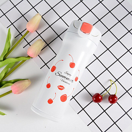 Термос (термобутылка) Frutty Cherry Kiss 480 мл белый