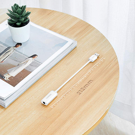 Внешняя звуковая карта USB 2.0 Ugreen US206 белая