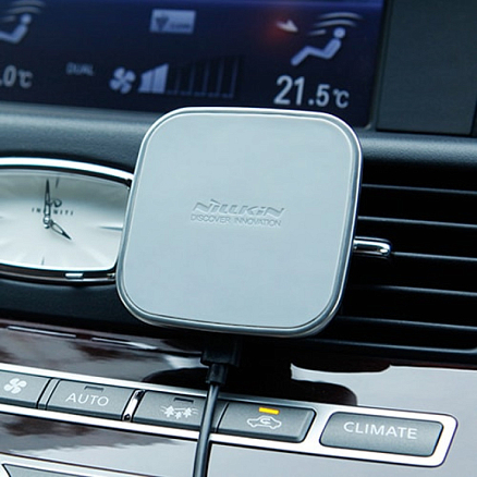 Держатель автомобильный в решетку обдува магнитный с беспроводной зарядкой Nillkin Car Magnetic