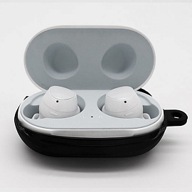 Чехол для наушников Samsung Galaxy Buds, Buds+ силиконовый черный