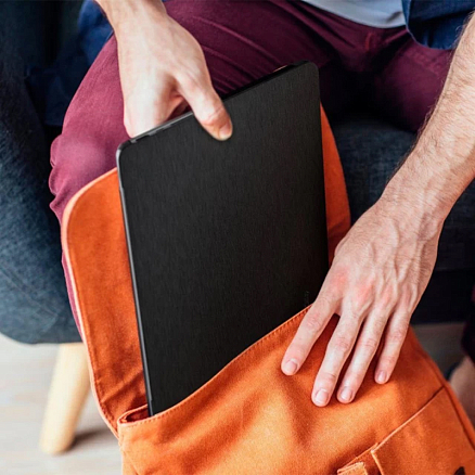 Чехол для Apple MacBook Pro 14 2021 книжка Spigen Urban Fit черный