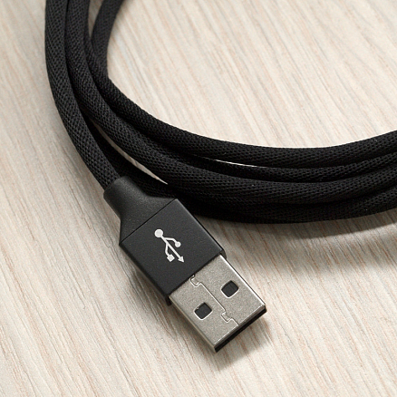 Кабель USB - MicroUSB для зарядки 1,5 м 2A плетеный Baseus Yiven черный