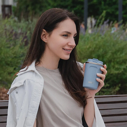 Термокружка Miku TH-MG-380 380 мл голубая