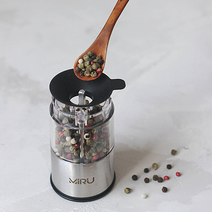 Электрическая мельница для специй Miru Velor черная