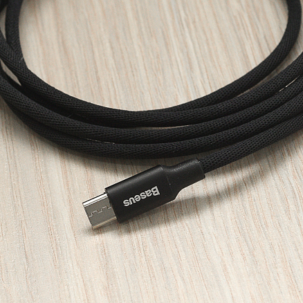 Кабель USB - MicroUSB для зарядки 1,5 м 2A плетеный Baseus Yiven черный
