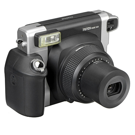 Фотоаппарат мгновенной печати Fujifilm Instax Wide 300 черный