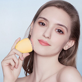 Массажер (щетка) для лица вибрационный с подогревом и ионизацией InFace CF-03D желтый