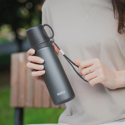 Термос для напитков Miku TH-CLSC-520 520 мл черный