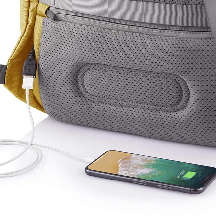 Рюкзак XD Design Bobby Soft с отделением для ноутбука до 15,6 дюйма и USB портом антивор желтый
