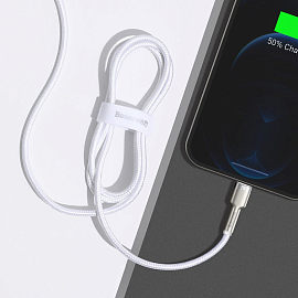 Кабель USB - Lightning для зарядки iPhone 1 м 2.4А плетеный Baseus Cafule Metal Data бело-серебристый