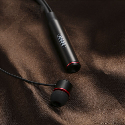 Наушники беспроводные Bluetooth Remax RB-S6 вакуумные с микрофоном для спорта черные