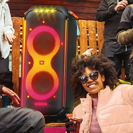 Колонка JBL PartyBox 710 для вечеринок черная