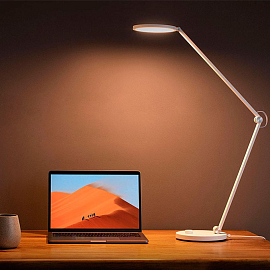Умная лампа светодиодная настольная Xiaomi Mi Smart LED Desk Lamp Pro белая