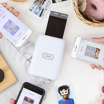 Фотопринтер Fujifilm Instax Link белый