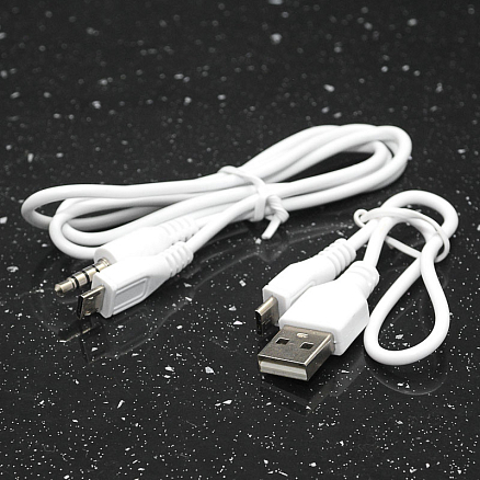 Микрофон беспроводной для караоке с динамиком, USB и слотом для MicroSD Forever BS-102 черно-серебристый