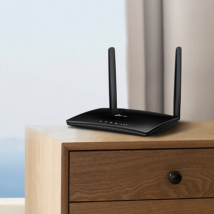 WI-FI маршрутизатор (роутер) 2.4 ГГц 4G LTE TP-Link TL-MR6400 черный