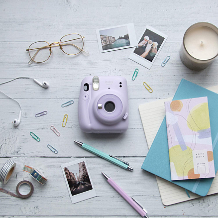 Фотоаппарат мгновенной печати Fujifilm Instax Mini 11 светло-фиолетовый