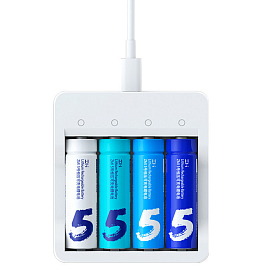 Зарядное устройство Xiaomi ZMI PB421 для 4-х AA, AAA c аккумуляторами АА 2900мАч 4 шт.