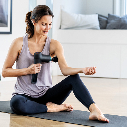 Массажер перкуссионный универсальный беспроводной Beurer MG 185 черный